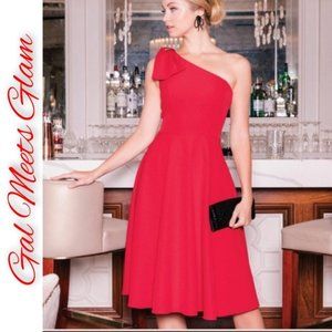 Gal Meets Glam Yvonne Dress in Crimson Size 8